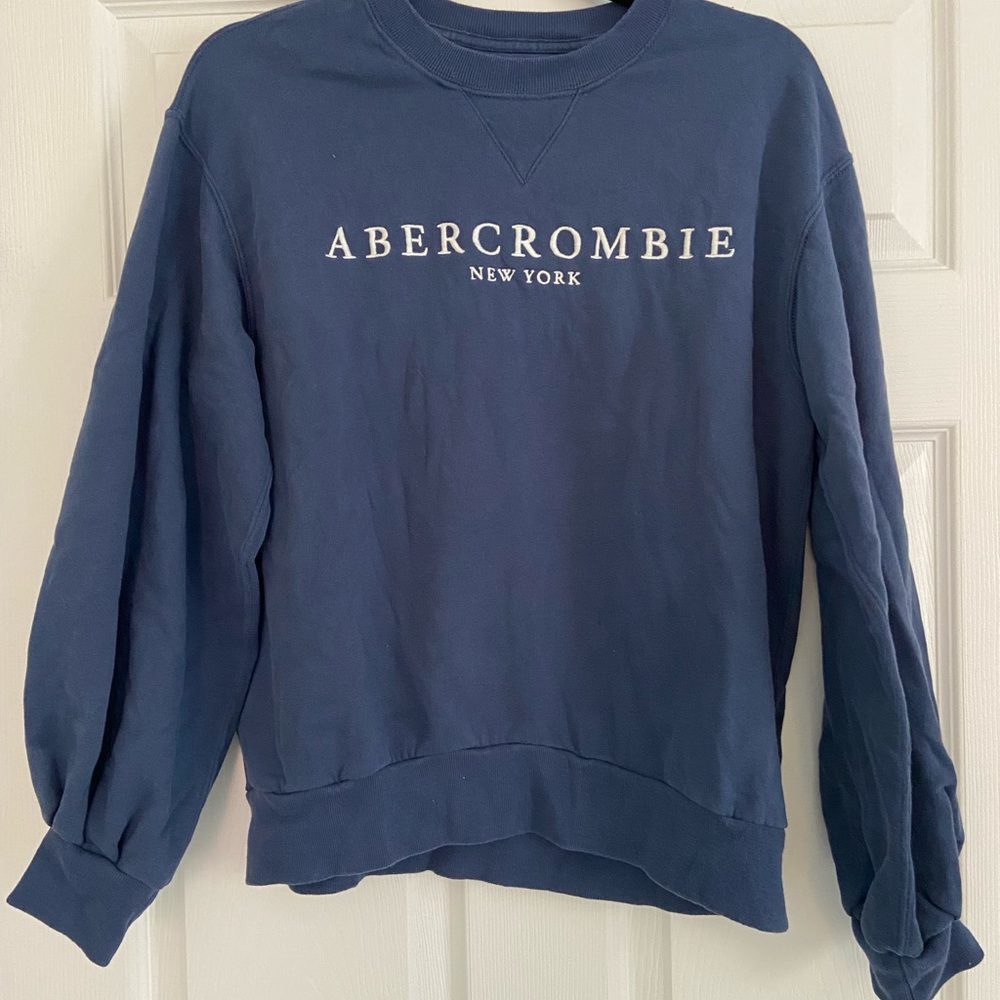 Abercrombie Navy Pullover